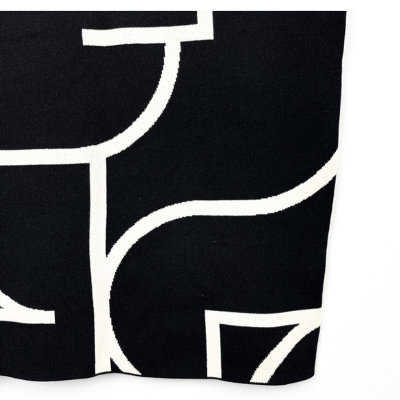 H&M Black Midlength Pencil Skirt - Picture 3 of 3